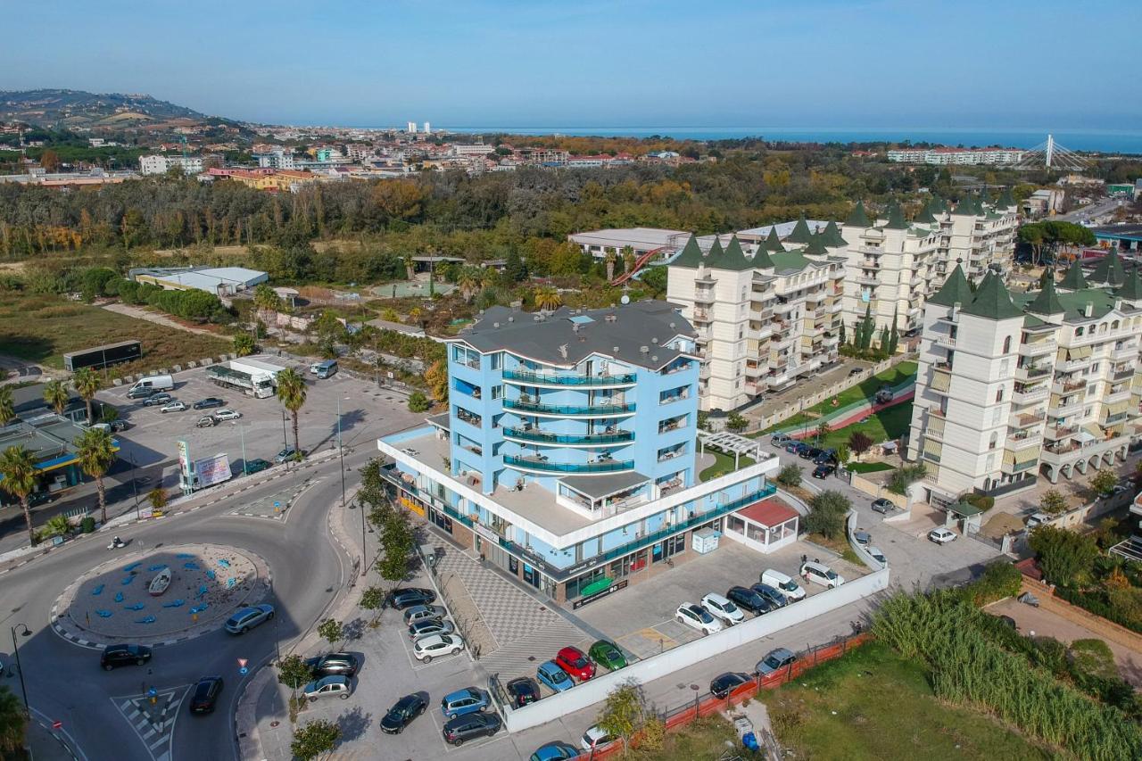 B&B Palazzo Del Toro Montesilvano Marina Zewnętrze zdjęcie