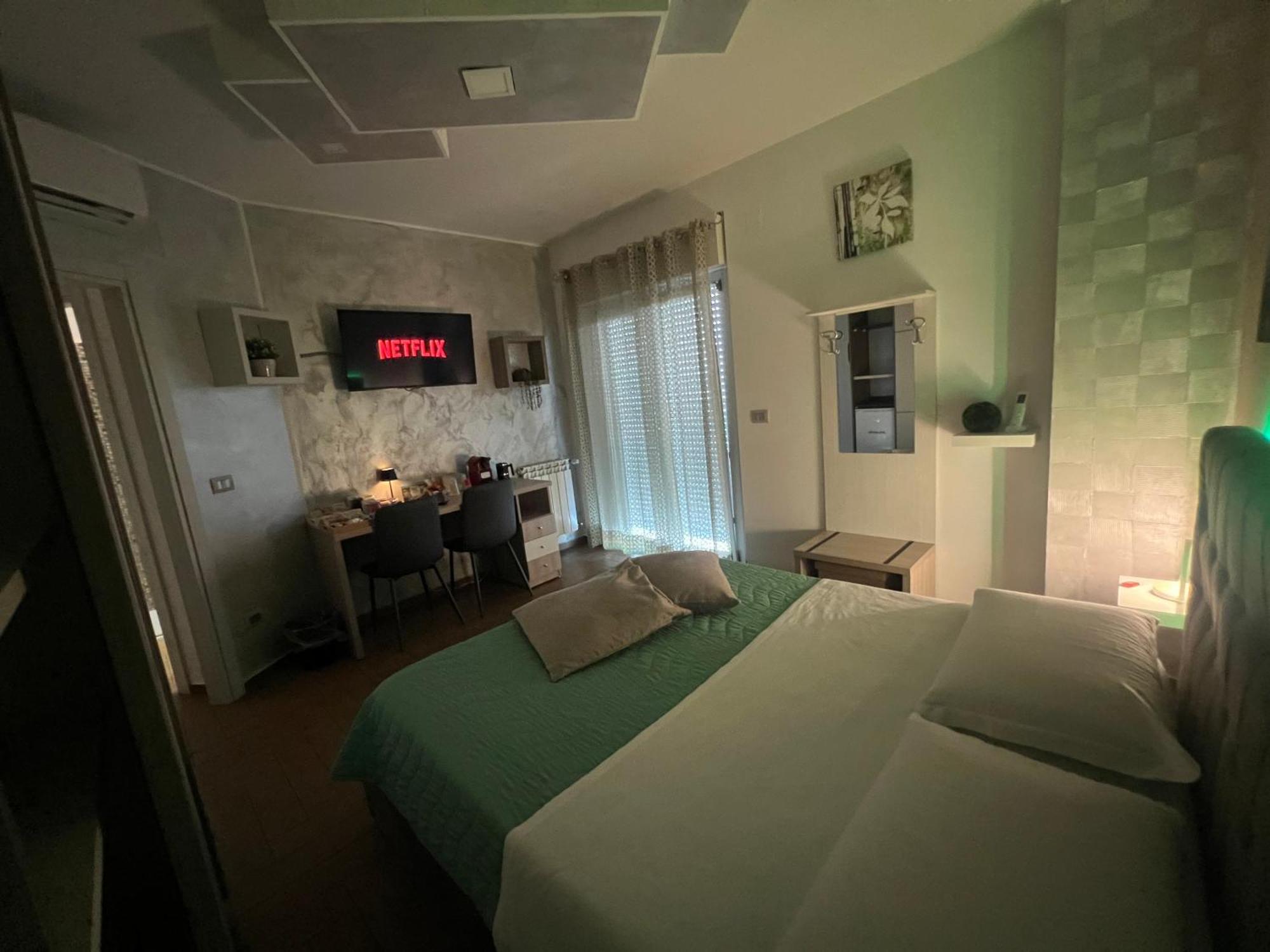 B&B Palazzo Del Toro Montesilvano Marina Zewnętrze zdjęcie