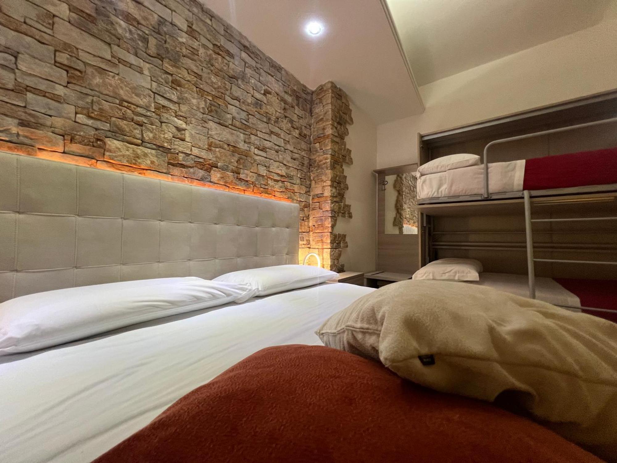 B&B Palazzo Del Toro Montesilvano Marina Zewnętrze zdjęcie