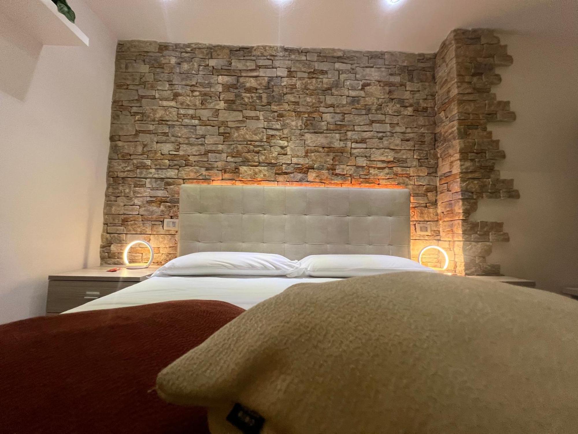 B&B Palazzo Del Toro Montesilvano Marina Zewnętrze zdjęcie
